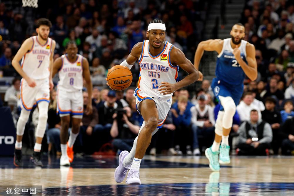 在足球战术 在足球战术