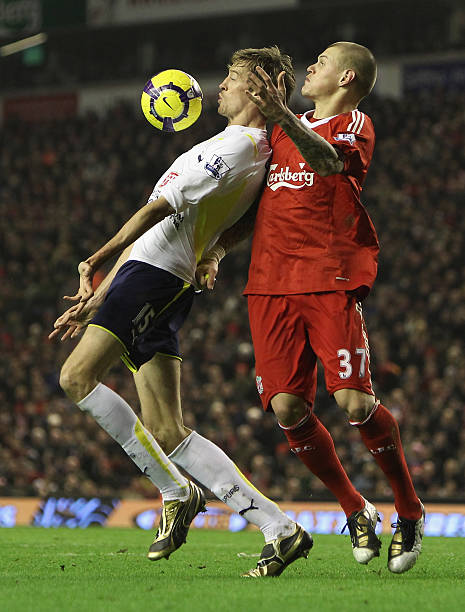 领袖不仅需 领袖不仅需