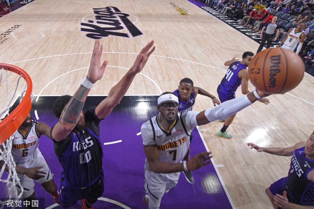 这使得他们 这使得他们